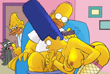 Marge Simpson Worships Homer's Boner